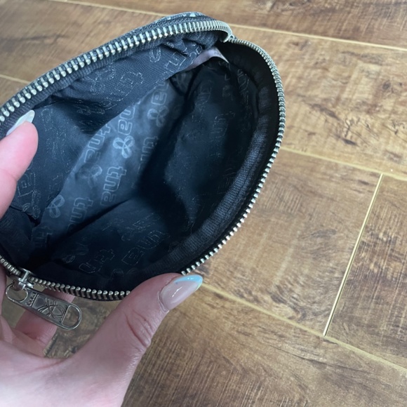 TNA small makeup bag - Picture 2 of 3